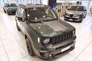 Jeep Renegade 4xe 1.3 T4 PHEV 240cv North Sta...