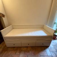 Letto divano HEMNES IKEA