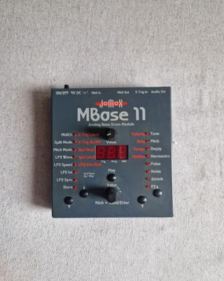 Jomox Mbase11 Drum machine