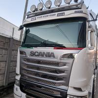 Trattore stradale scania R490