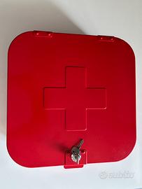 Cassetta medicinali Ikea Gunnern