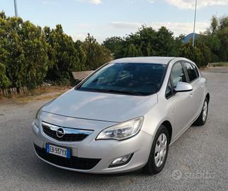 Opel Astra J Cosmo Elective 1.7 Cdti 110 Cv