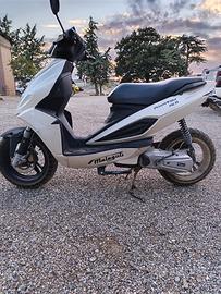 scooter Malaguti Phantom 50