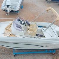 Beneteau 650 walkaround con Honda 115 2004