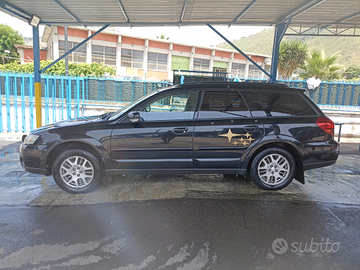 SUBARU Legacy Outback 2.5 benzina 2004