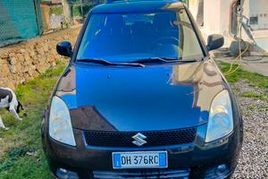 Suzuki Swift 4WD benzina 