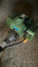 Decespugliatore a scoppio 