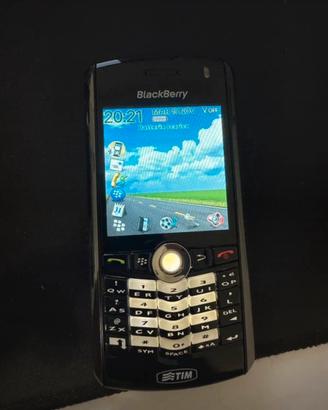Cellukare blackberry 8100 completo