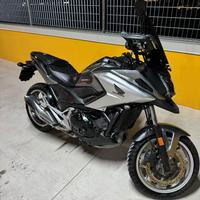 Honda nc 750 travel edition