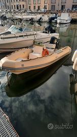 Gommone Narwhal 520 + Mercury 40 CV