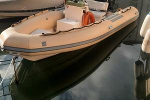 Gommone Narwhal 520 + Mercury 40 CV