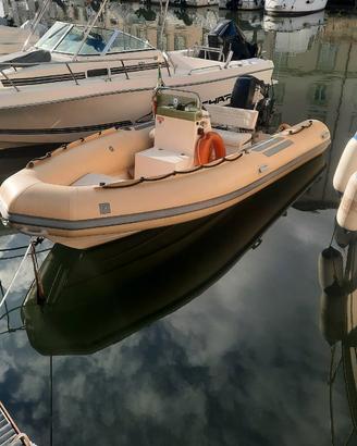 Gommone Narwhal 520 + Mercury 40 CV