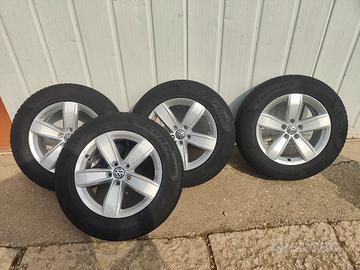 Cerchi e gomme per Tiguan