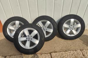 Cerchi e gomme per Tiguan