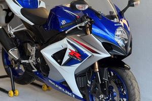 GSX-R 1000 K8
