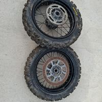 Coppia ruote cerchio 17 enduro/motard
