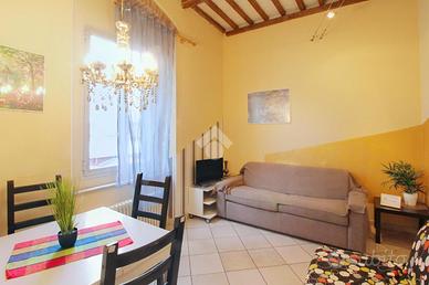 3 LOCALI A LIVORNO