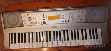 Tastiera Yamaha E303 YPT-300