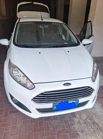 FORD FIESTA 2014 TITANIUM