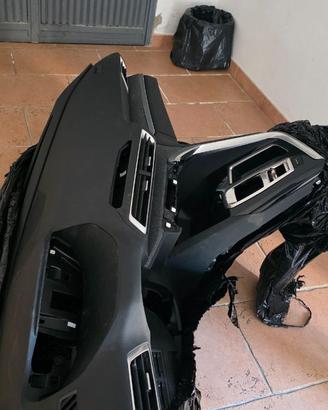 Cruscotto peugeot 3008