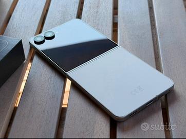 samsung z flip 8 bianco 256gb
