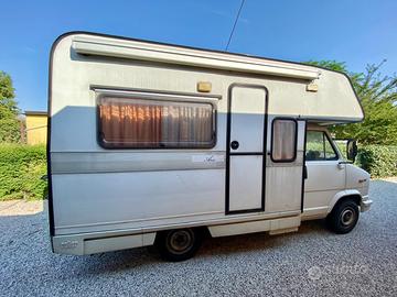 Roller Arno 1990 – Camper Compatto 5,19m