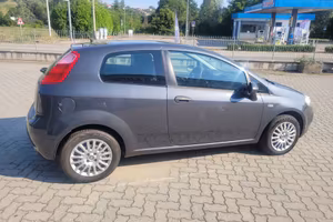 Fiat Punto 1.3 MJT II 75 CV 3 porte Street