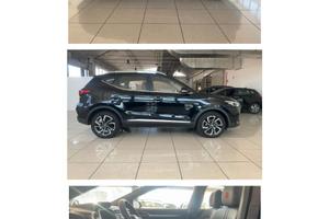 MG ZS 1.0 Turbo Luxury a Benzina