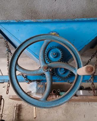 Pigiatrice manuale in metallo