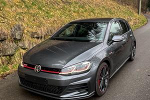 VW GOLF 7 GTI PERFORMANCE DSG