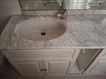 mobile bagno doppio  con piano marmo di carrara