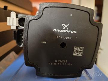 Pompa circolatore Groundfos UPM3S per caldaia