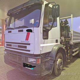 Eurocargo 150 e 27 gru ribaltabile