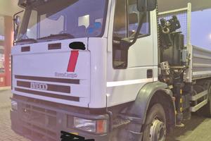 Eurocargo 150 e 27 gru ribaltabile