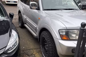 Mitsubishi pajero