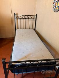 Letto singolo in ferro
