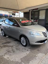 Lancia Ypsilon 1.2 69 CV 5 porte GPL Ecochic Plati