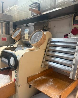 Macchina professionale Dominioni RS160