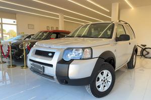 Land Rover Freelander 2.0 td4 3P gancio traino