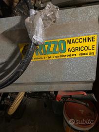 Scopatrice benzina olive con carrello