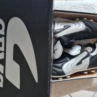 Scarpe da calcetto GEMS taglia 42 mai usate