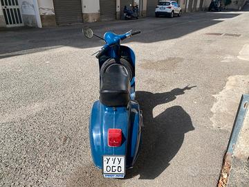 Vespa 50 r
