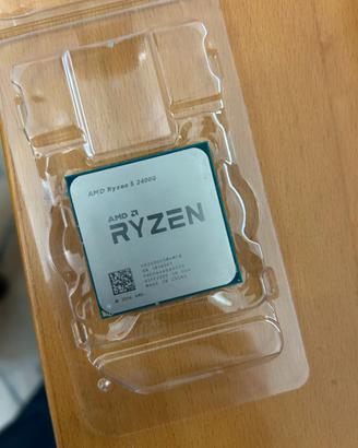 processore cpu apu AMD Ryzen 2400g