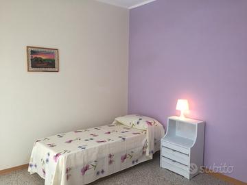 Camera per studentesse e/o lavoratrici fuori sede