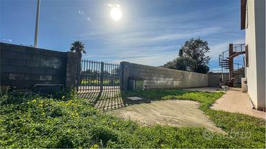 Semindipendente a pochi minuti dal mare