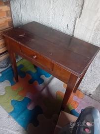 scrittoio in castagno antico