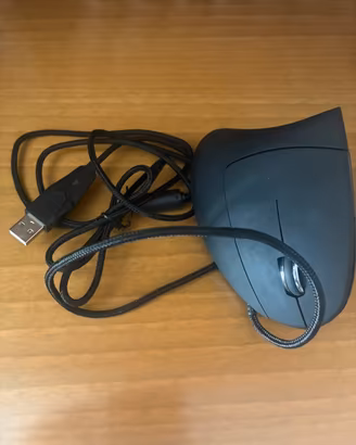 Mouse Verticale Ergonomico USB con Cavo