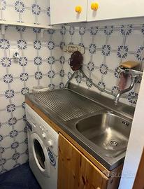 Pomezia bilocale arredato con terrazzo