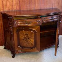 Credenza con intarsio a marqueterie