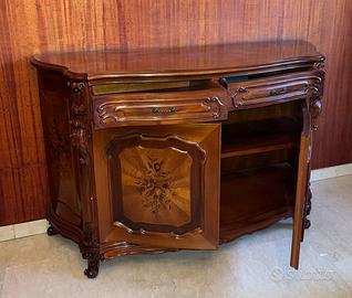 Credenza con intarsio a marqueterie